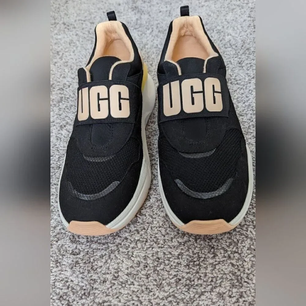 NWOT UGG Women's La Flex Sneaker Size 10